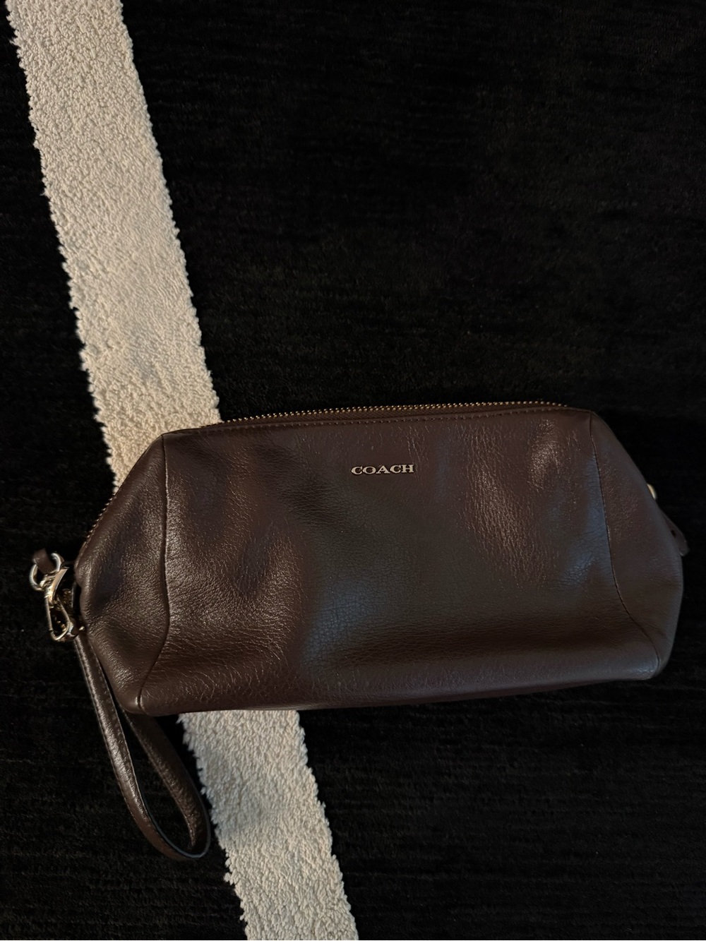Coach Madison Leather Wristlet Pouch Makeup Bag Midnight Oak Dark Brown